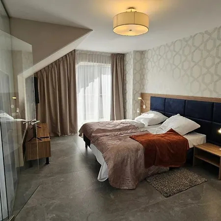 Panorama - Czarna Gora Resort By Sun & Snow Z Basenem I Sniadaniem Sienna  Exterior photo