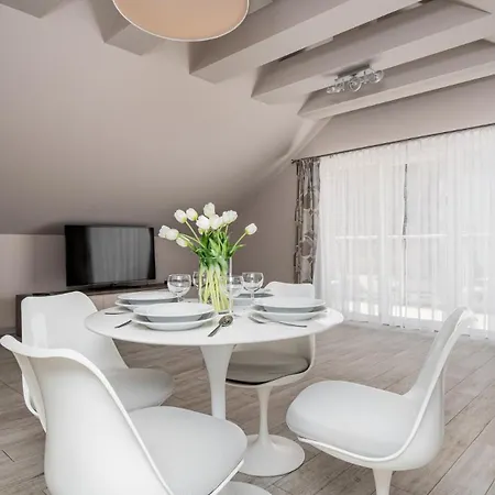 Panorama - Czarna Gora Resort By Sun & Snow Z Basenem I Sniadaniem Sienna  Exterior photo
