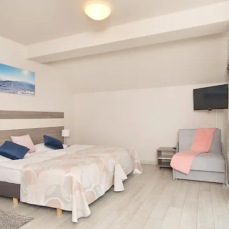 Panorama - Czarna Gora Resort By Sun & Snow Z Basenem I Sniadaniem Sienna  Exterior photo
