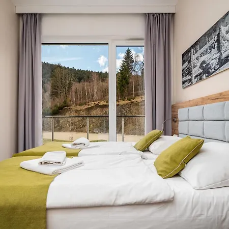 Panorama - Czarna Gora Resort By Sun & Snow Z Basenem I Sniadaniem Sienna  Exterior photo