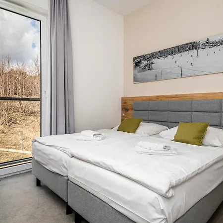 Panorama - Czarna Gora Resort By Sun & Snow Z Basenem I Sniadaniem Sienna  Exterior photo